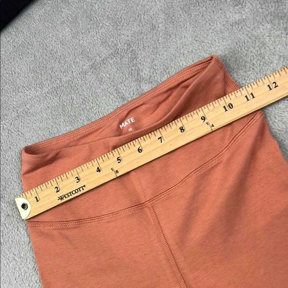 NEW MATE The Label XS Black Pink 4 PC Set, Bra, Tank, Leggings, Shorts - Picture 9 of 16